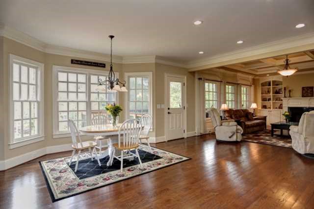 4899 Springfield Dr, Dunwoody, United States 30338