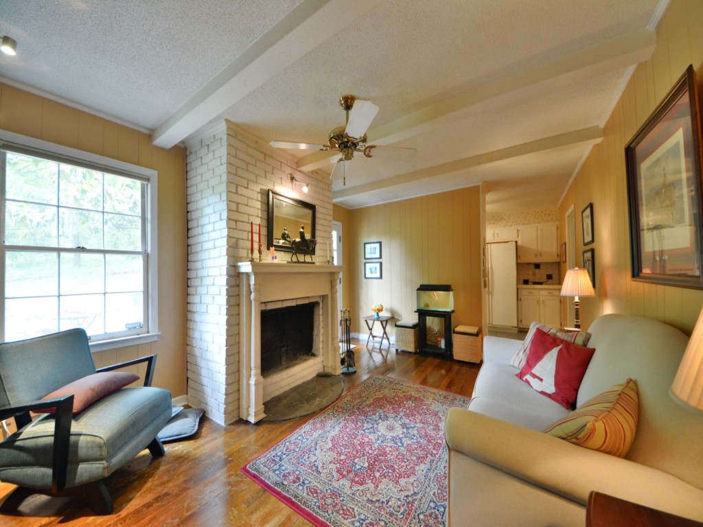 4250 Brookview Drive SE, Atlanta, GA 30339