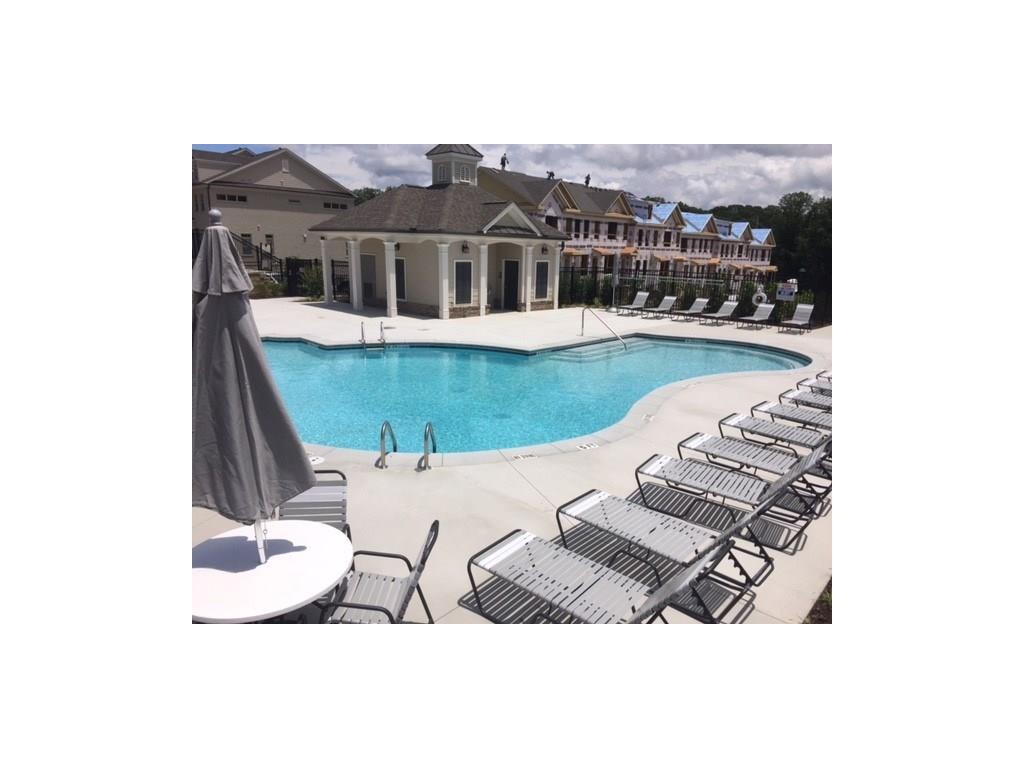 4220 DEMING Circle, Atlanta, GA 30342