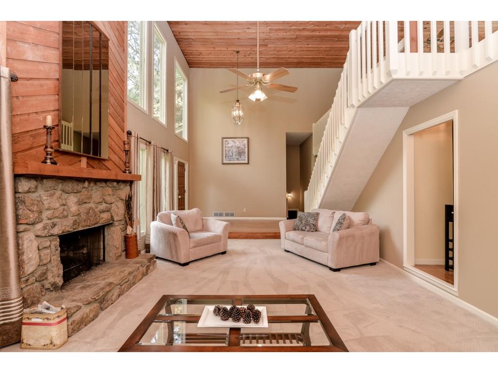 225 Marilyn Place, Atlanta, GA 30342