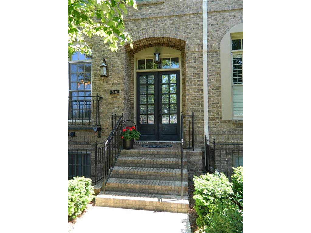 688 LOCKTON Place, Atlanta, GA 30342