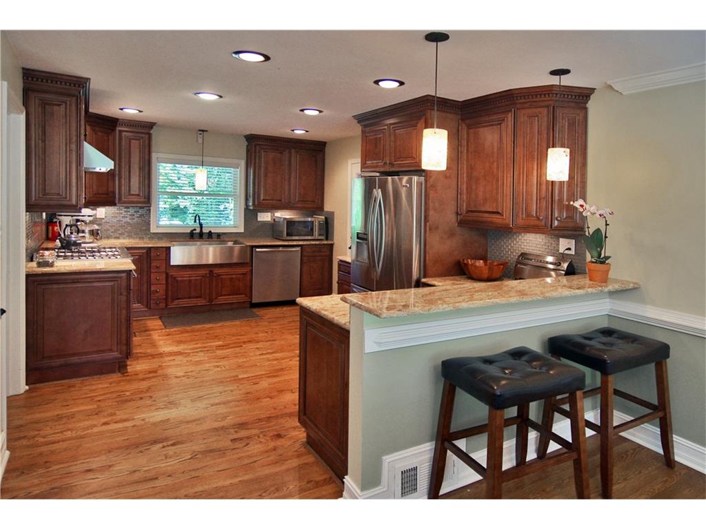 4535 Jolyn Place, Sandy Springs, GA 30342