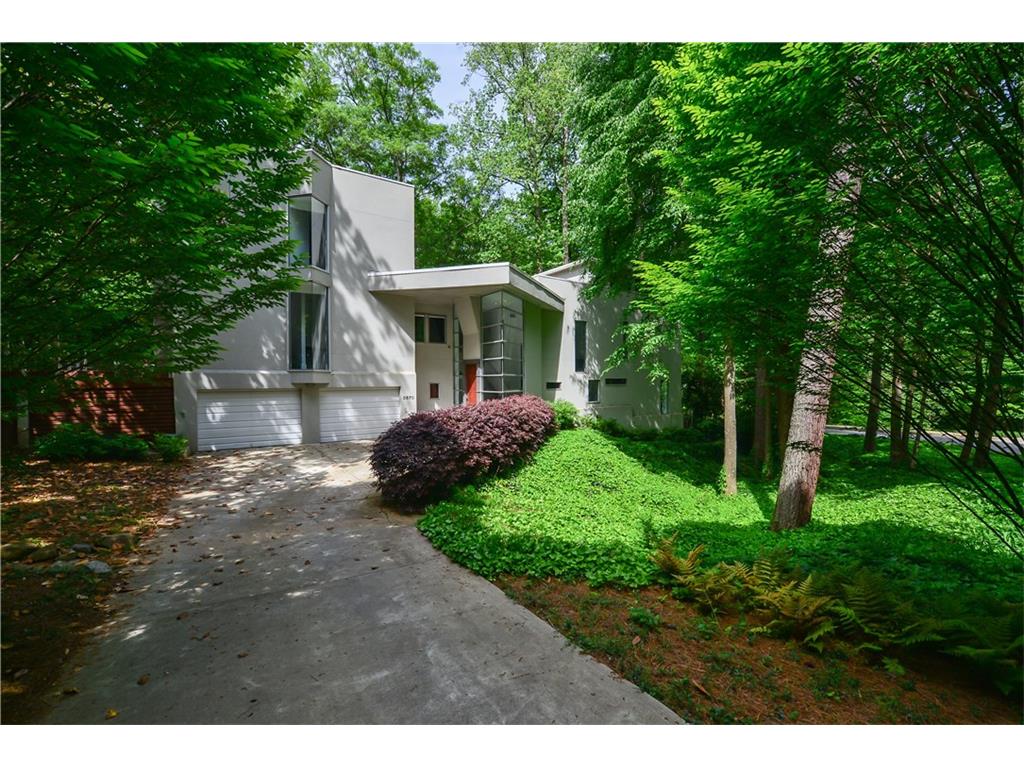 3870 Land O Lakes Drive NE, Atlanta, GA 30342