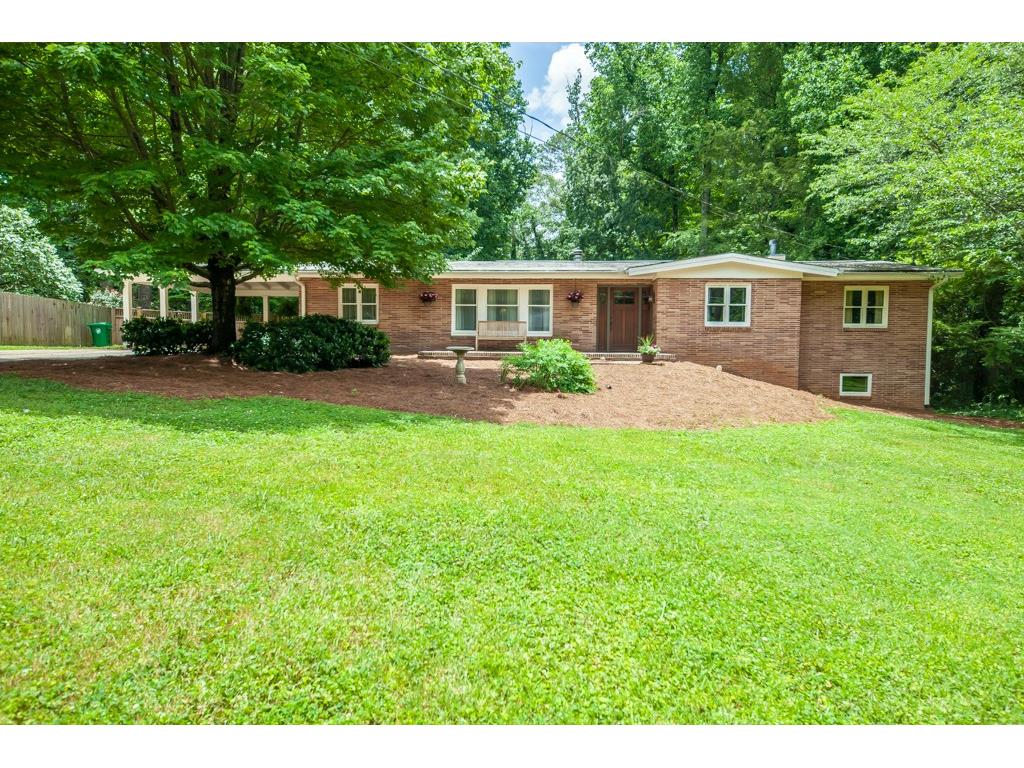 2091 Fairwood Lane NE, Atlanta, GA 30345