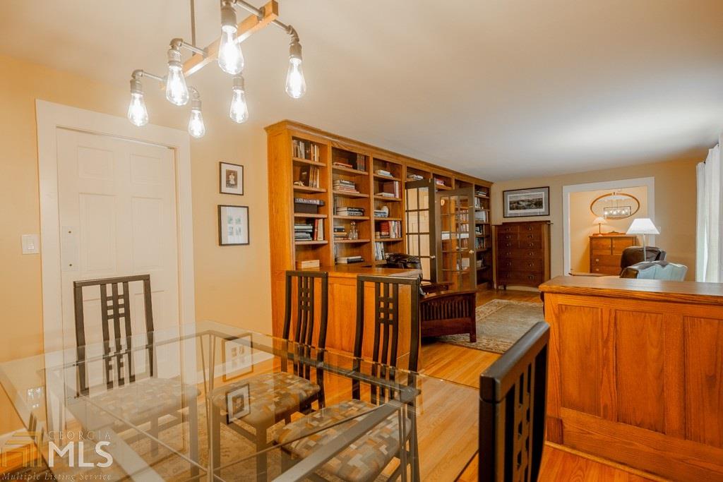 2091 Fairwood Ln, Atlanta, GA 30345