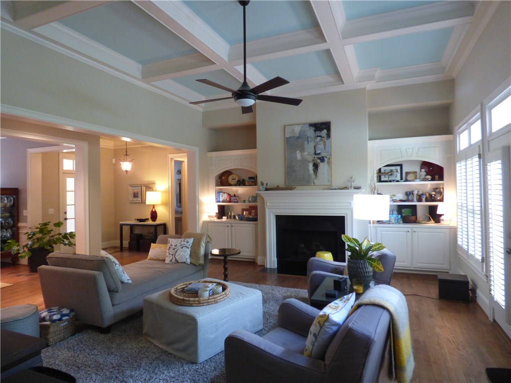 2833 Payton Oaks Drive, Atlanta, GA 30345