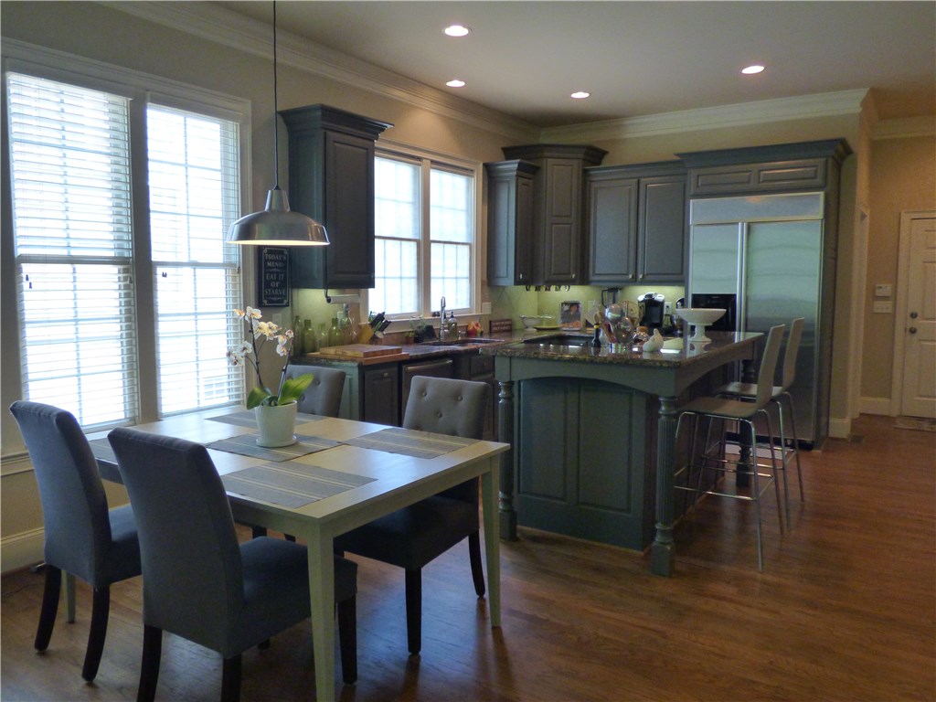 2833 Payton Oaks Drive, Atlanta, GA 30345