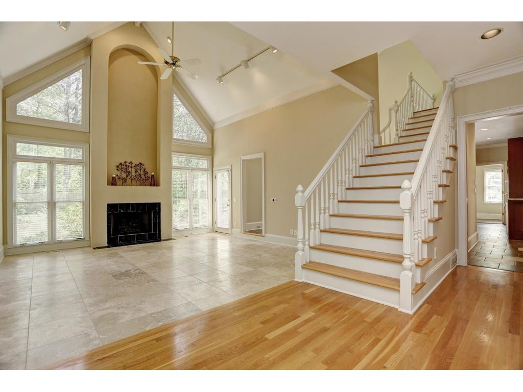 125 Savannah Estates Drive, Sandy Springs, GA 30350