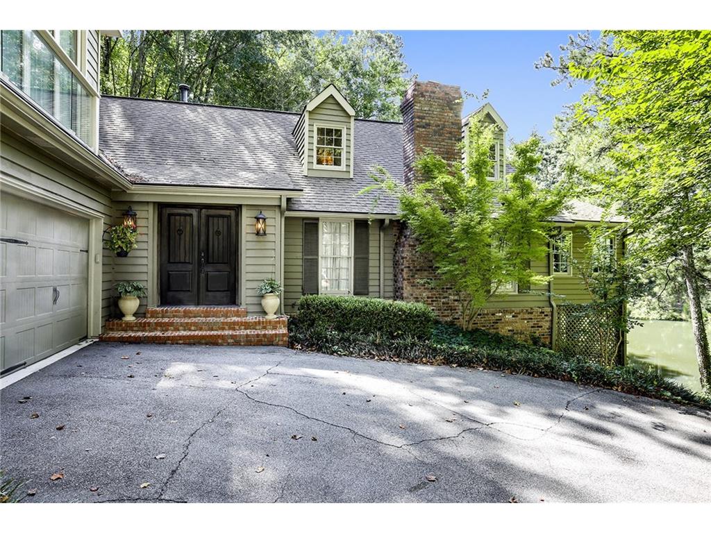 9020 Huntcliff Trace, Atlanta, GA 30350