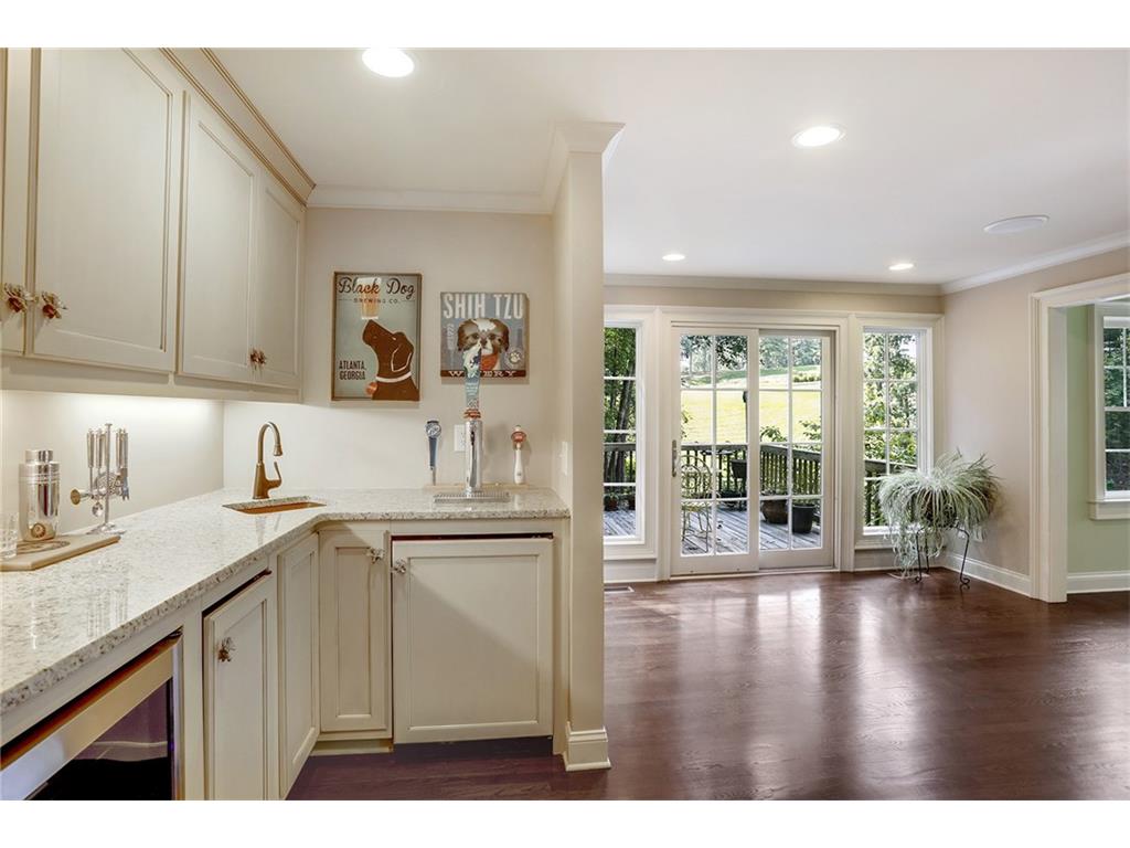 9020 Huntcliff Trace, Atlanta, GA 30350