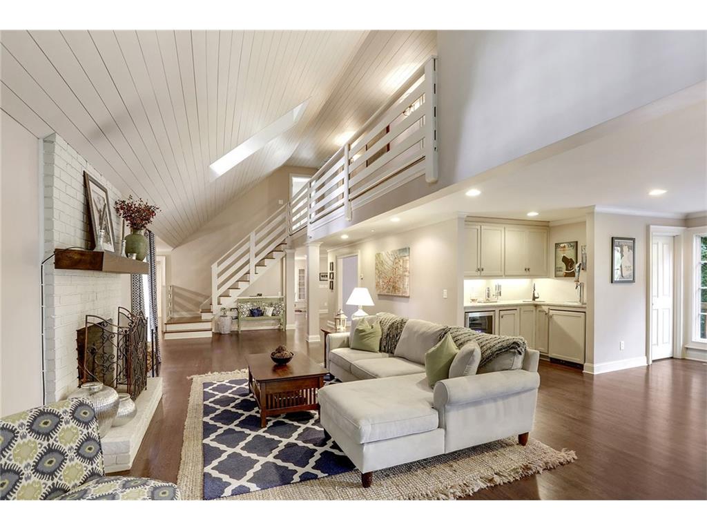 9020 Huntcliff Trace, Atlanta, GA 30350