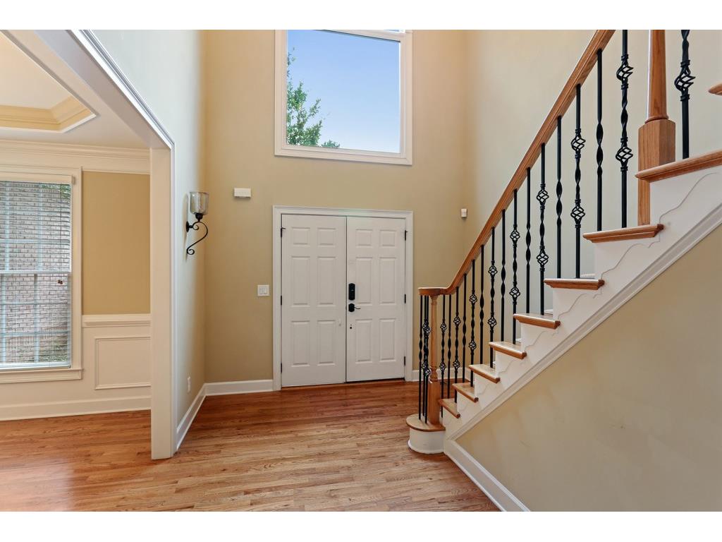 425 Trowgate Lane, Sandy Springs, GA 30350