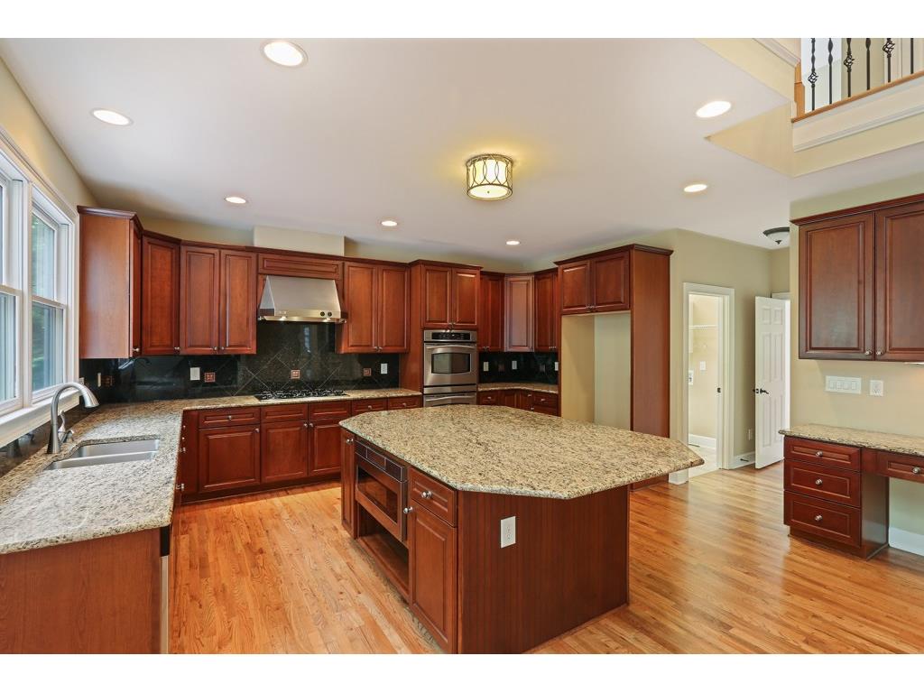 425 Trowgate Lane, Sandy Springs, GA 30350