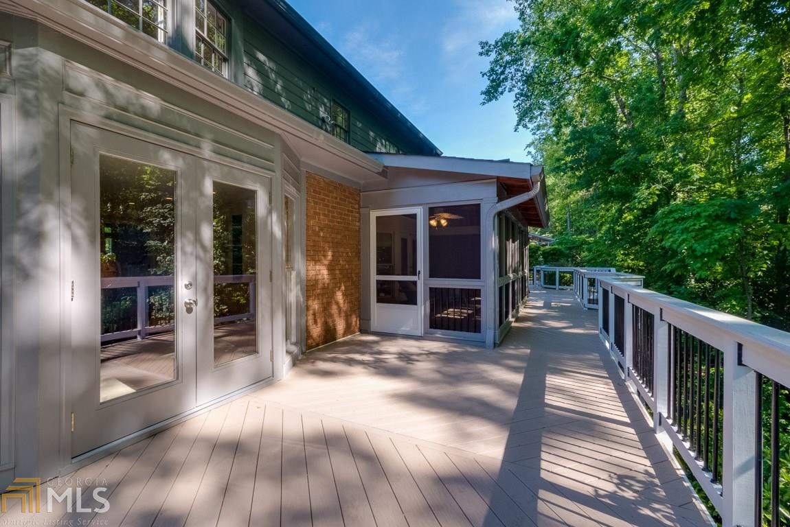 7390 Stoneykirk Close, Sandy Springs, GA 30350
