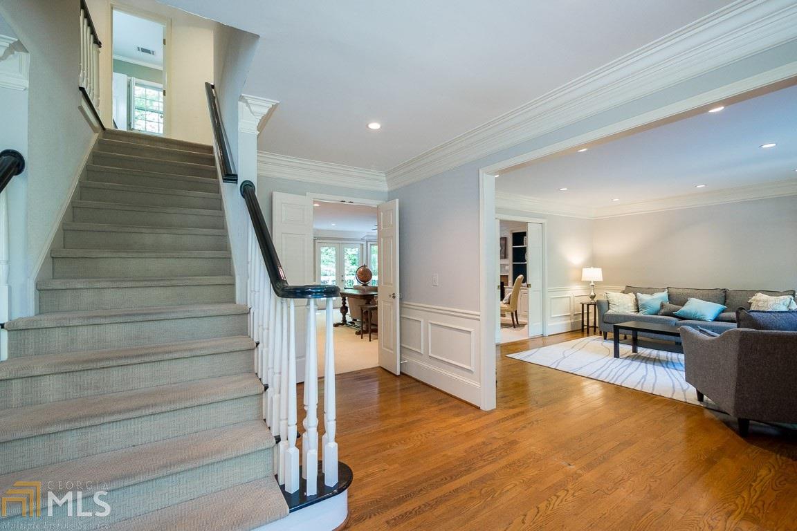 7390 Stoneykirk Close, Sandy Springs, GA 30350