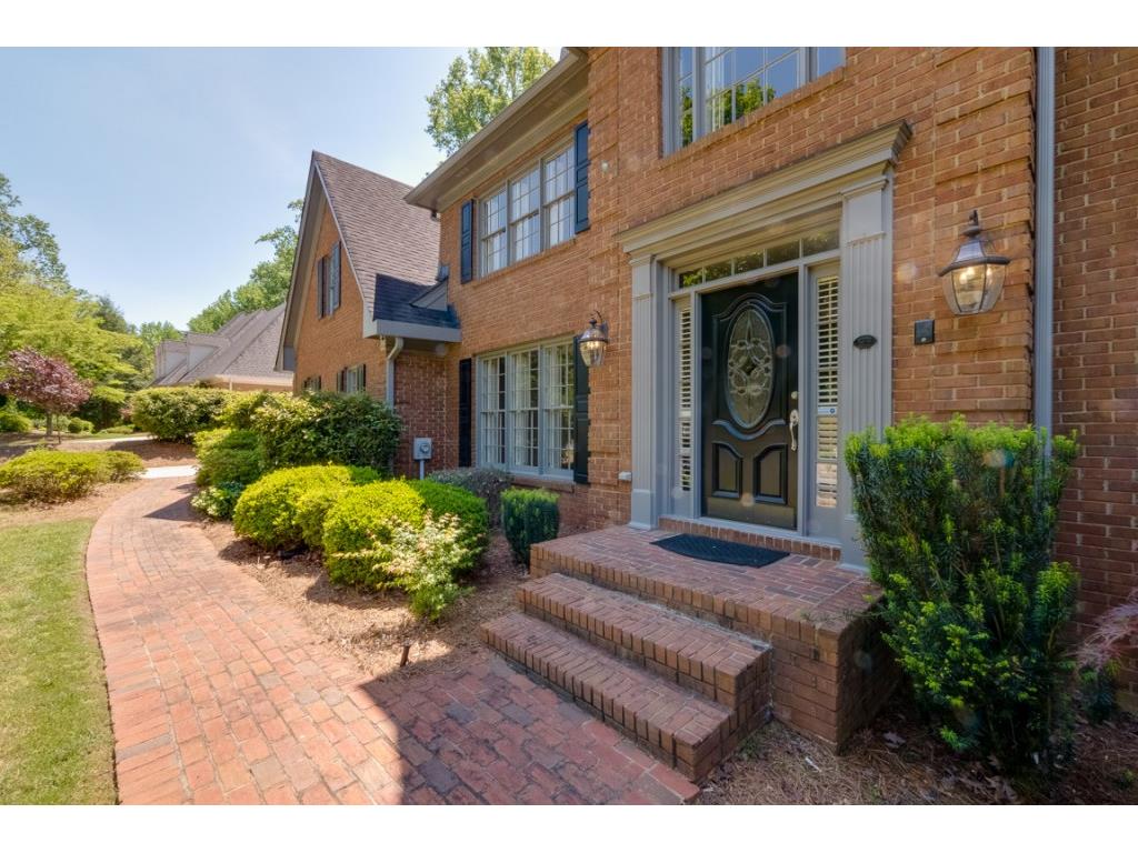 7390 Stoneykirk Close, Sandy Springs, GA 30350