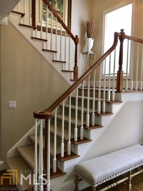 105 Hemmingwood Way, Atlanta, GA 30350