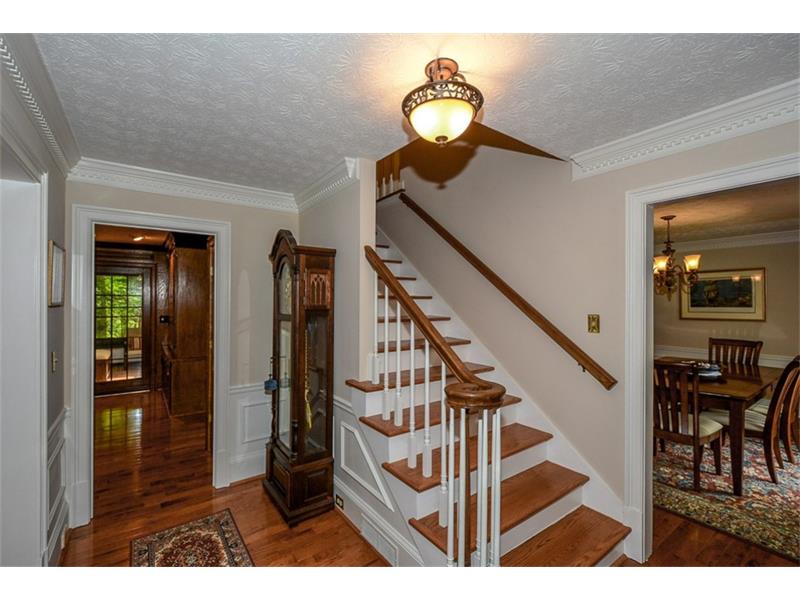 305 Spindle Court, Sandy Springs, United States 30350