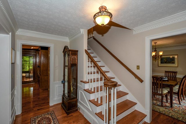 305 Spindle Ct, Sandy Springs, United States 30350