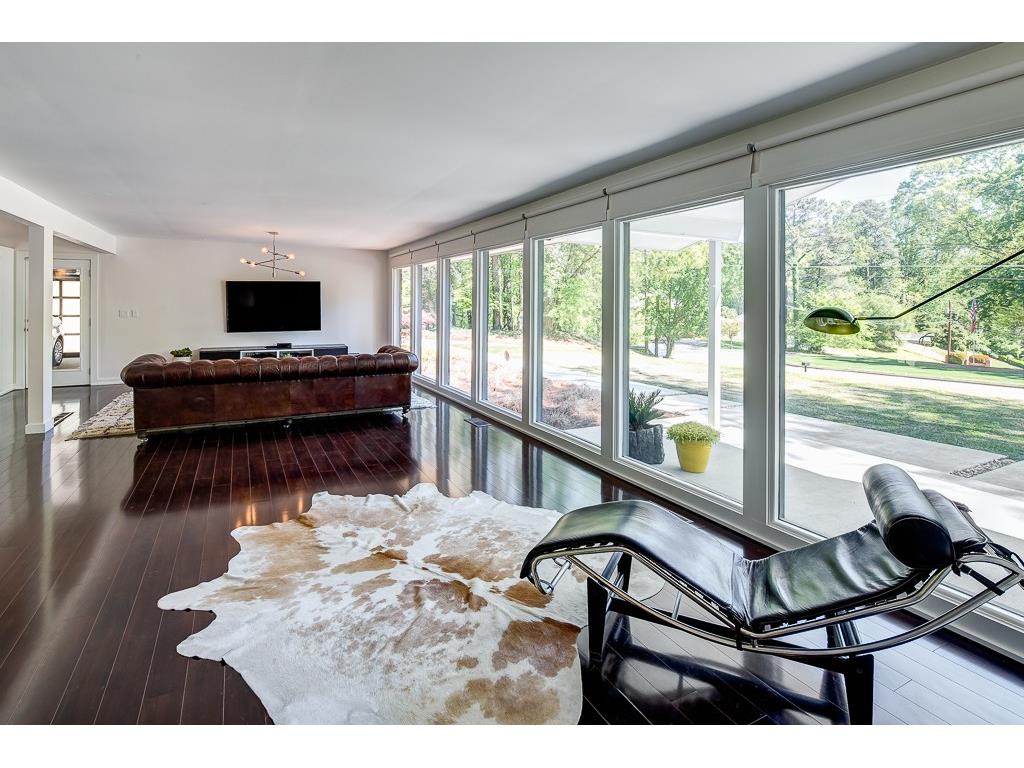 8155 Winged Foot Drive, Sandy Springs, GA 30350