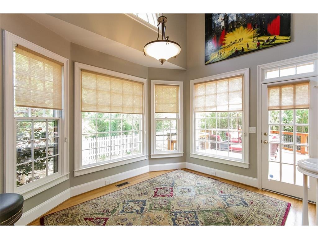 600 Avignon Court, Sandy Springs, GA 30350