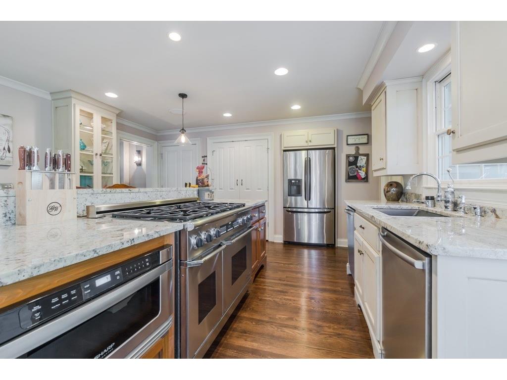 9020 Huntcliff Trace, Sandy Springs, GA 30350