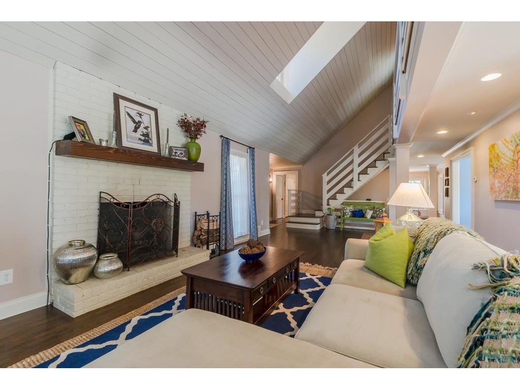 9020 Huntcliff Trace, Sandy Springs, GA 30350