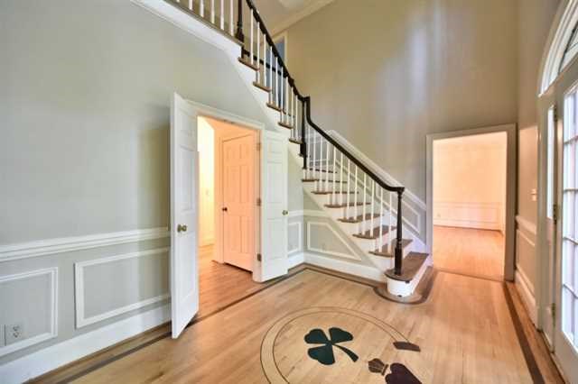 410 Huntcliff Grn, Sandy Springs, United States 30350