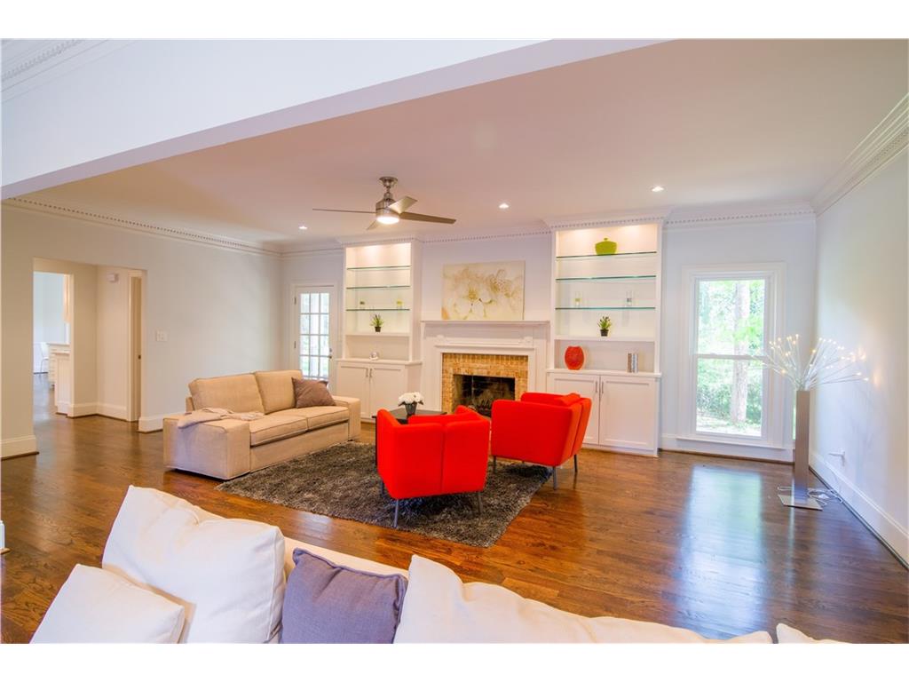 1865 Old Dominion Drive, Sandy Springs, GA 30350