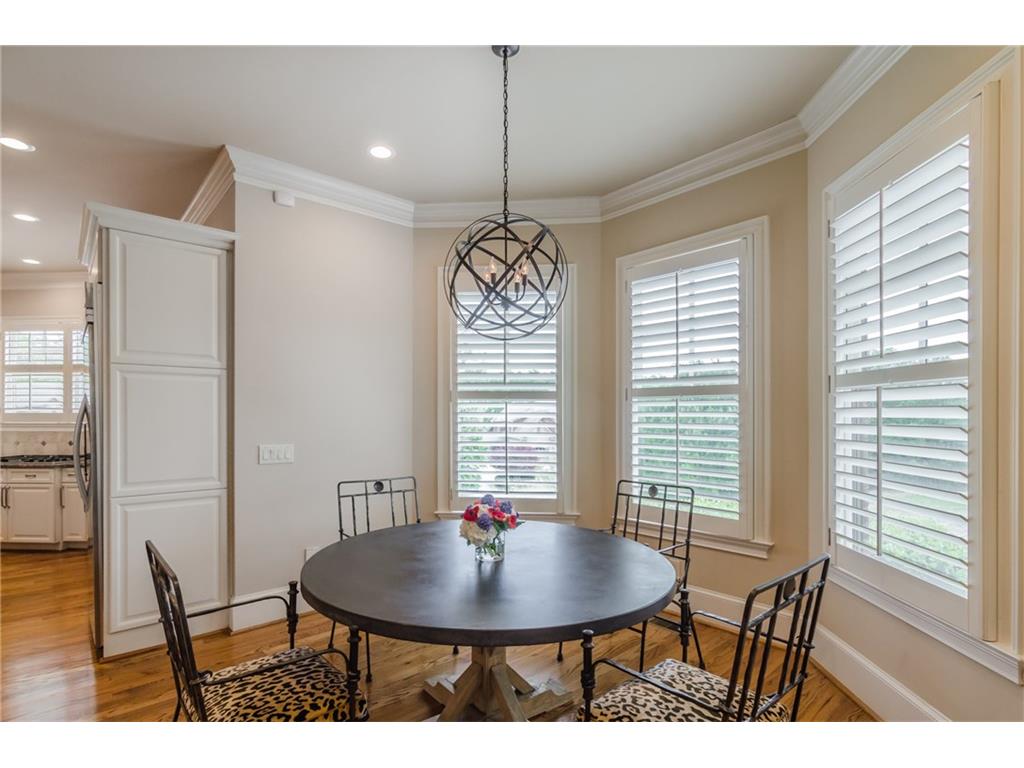 7782 Stables Drive, Atlanta, GA 30350