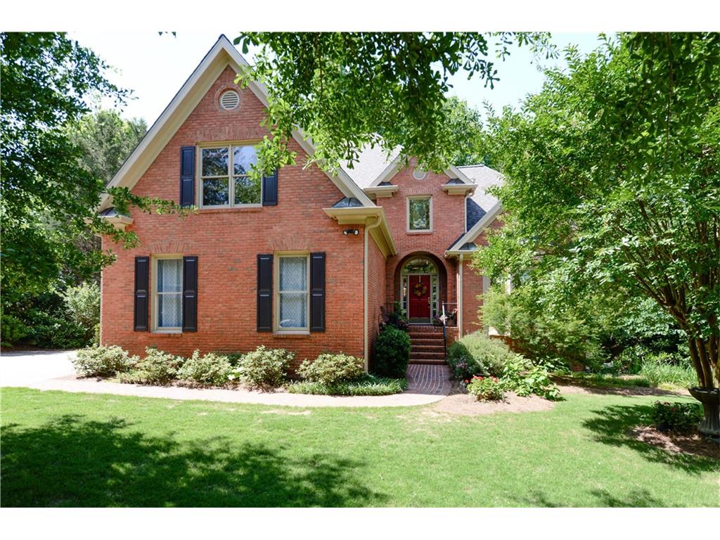 2349 Dunwoody Hollow Drive, Dunwoody, GA 30360