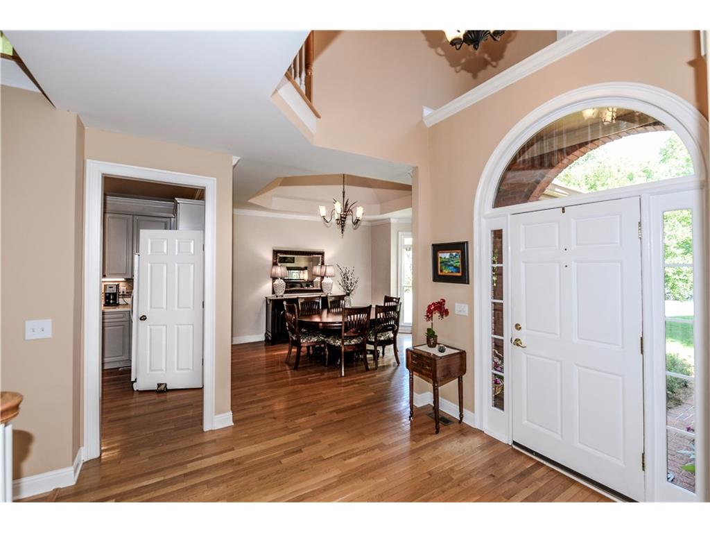 2349 Dunwoody Hollow Drive, Dunwoody, GA 30360