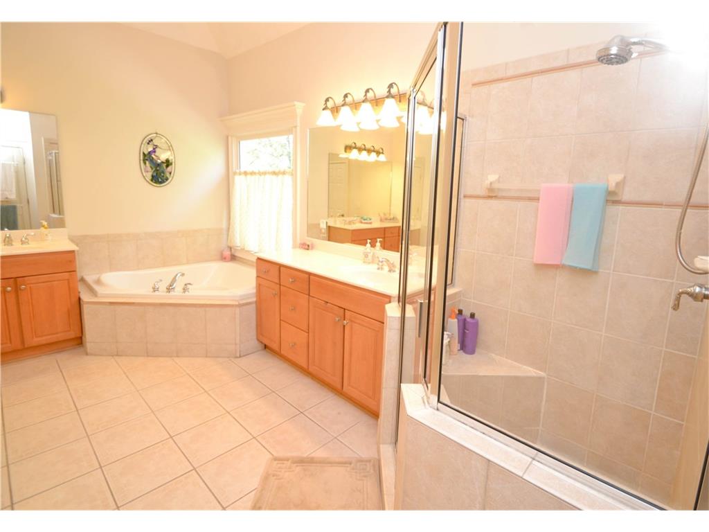 5416 Dunwoody Glen Court, Dunwoody, GA 30360