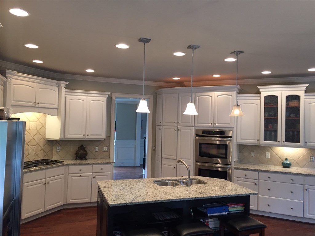 5413 Dunwoody Glen Court, Atlanta, GA 30360