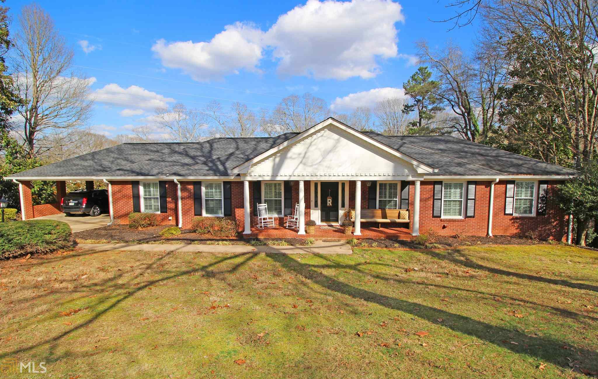 1726 Blue Ridge Dr, Gainesville, GA 30501