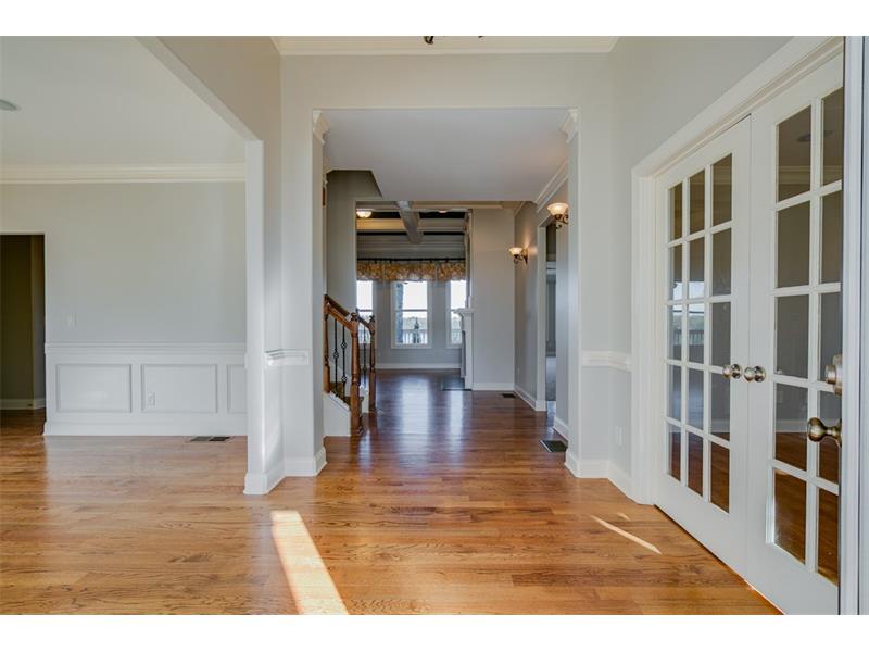 1976 Riverview Drive, Gainesville, GA 30501