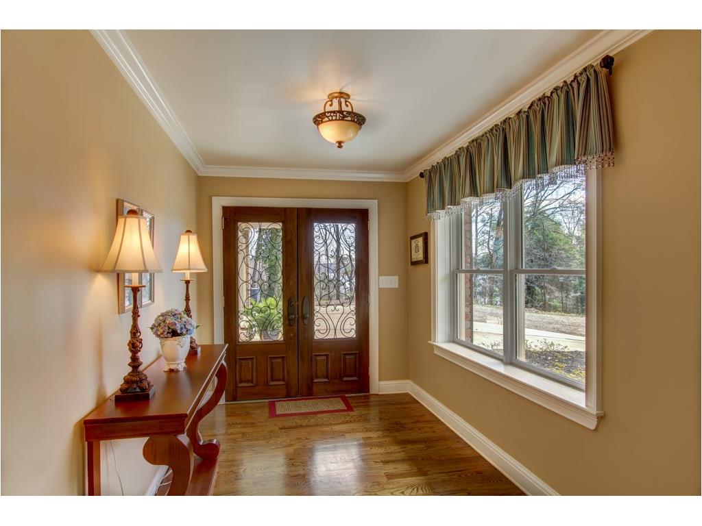 5465 Hulsey Circle, Gainesville, GA 30504