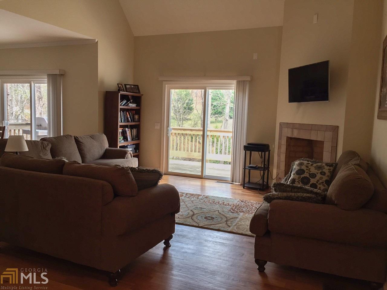 6401 Point Twenty Two, Gainesville, GA 30506