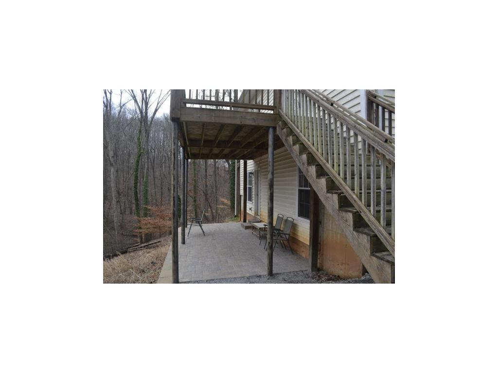 9660 Lee Circle, Gainesville, GA 30506