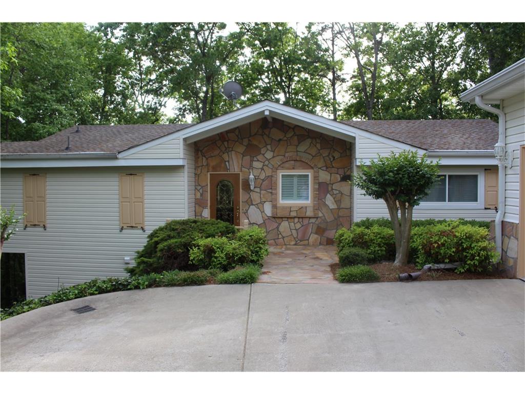 6480 Barberry Hill Drive, Gainesville, GA 30506