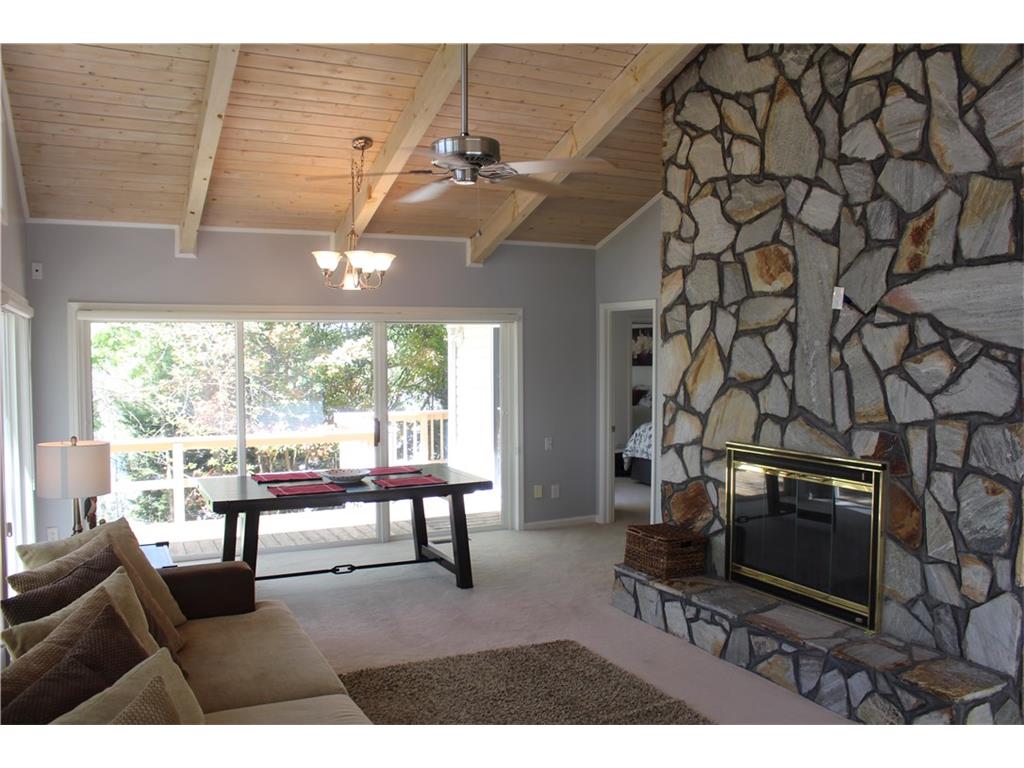 6480 Barberry Hill Drive, Gainesville, GA 30506
