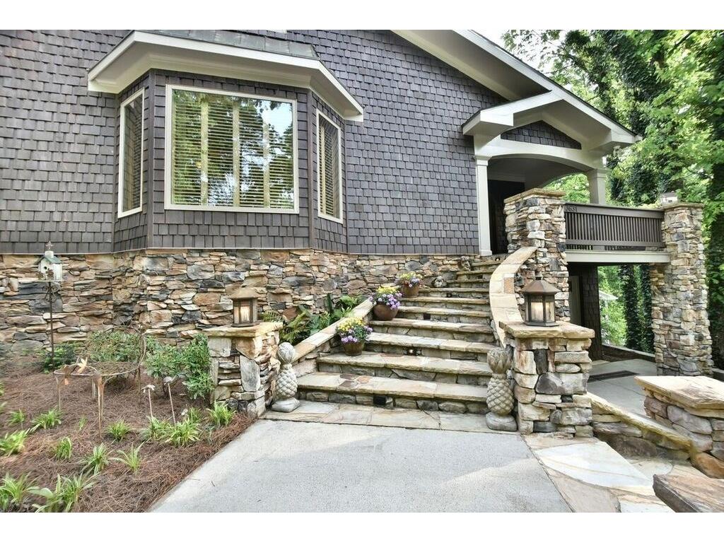 3631 Lodgehaven Drive, Gainesville, GA 30506