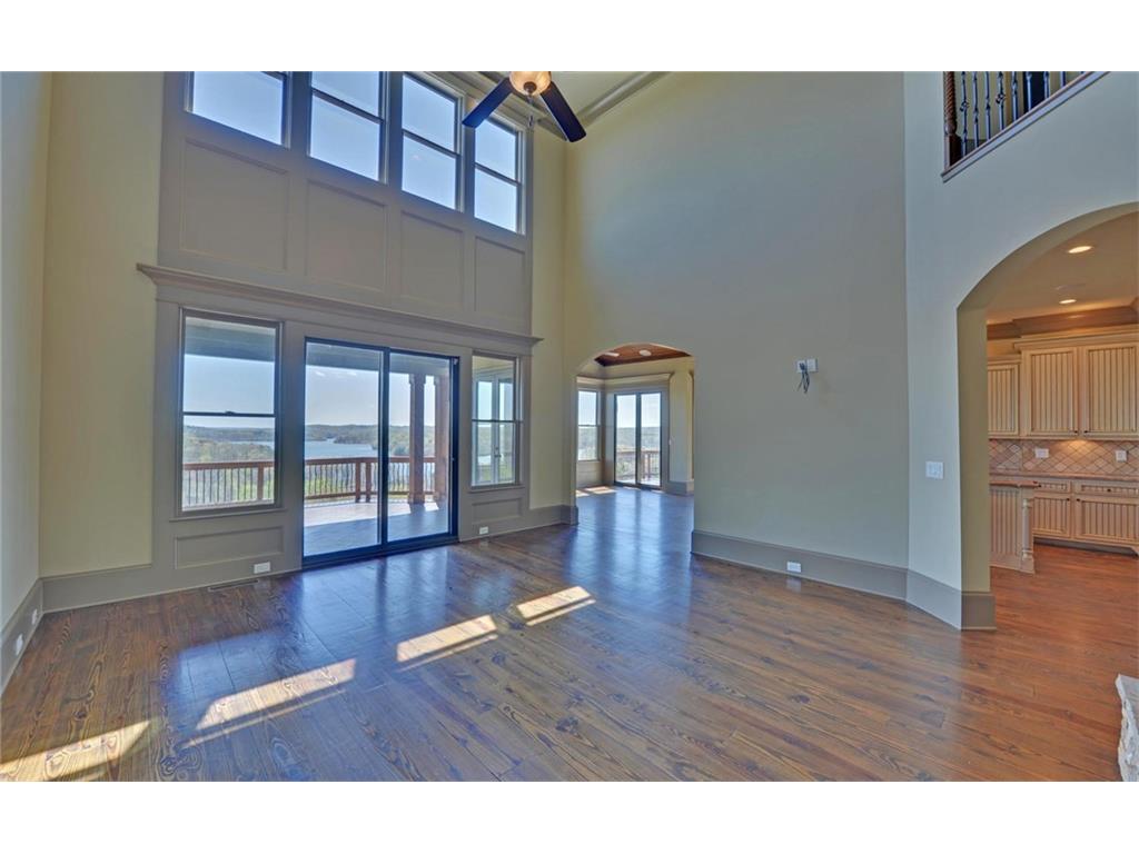 6830 South Bluff Court, Gainesville, GA 30506