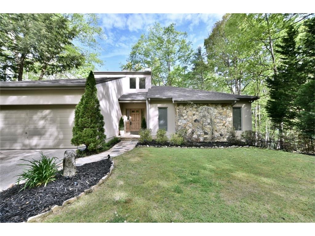9070 Beaver Trail, Gainesville, GA 30506