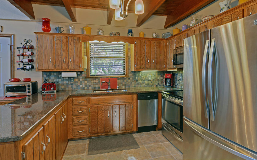 12 STEWART AVE, Blairsville, GA 30512