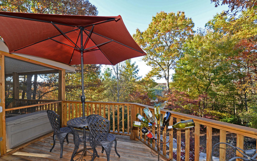 12 STEWART AVE, Blairsville, GA 30512