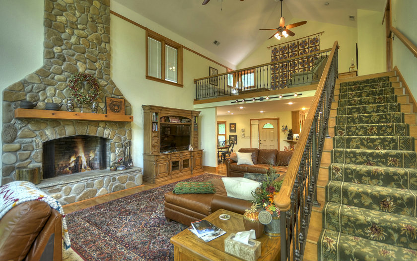 252 CREEKMONT DRIVE, Blairsville, GA 30512