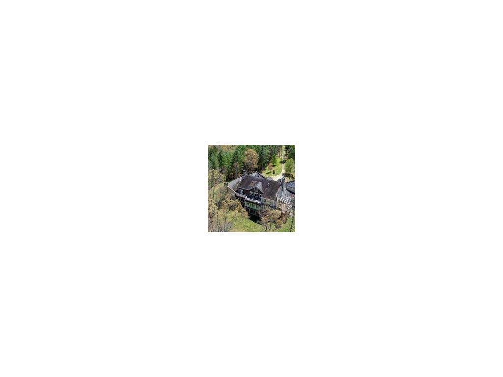 335 Taylor Jones Drive, Blairsville, GA 30512