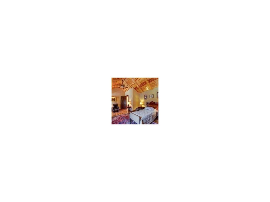 335 Taylor Jones Drive, Blairsville, GA 30512