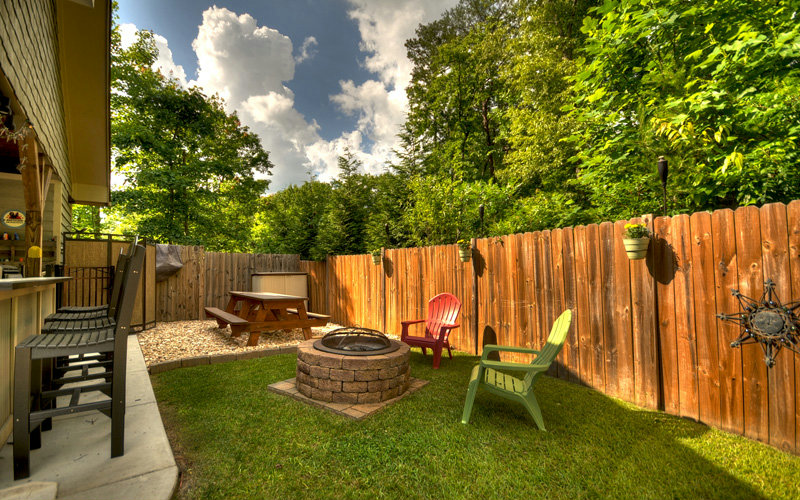 2877 MOUNTAIN TOPS ROAD, Blue Ridge, GA 30513
